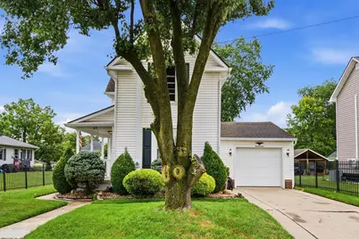 21 Toledo Street, Delaware, OH 43015 - Photo 2