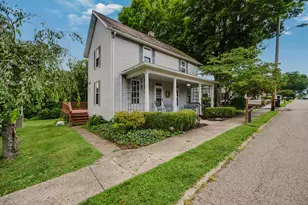 121 E Sheridan Ave, Somerset, OH 43783 - Photo 2