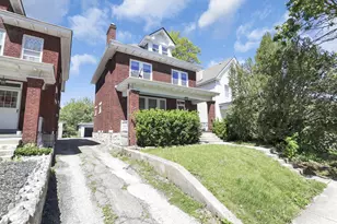 2407 Summit St, Columbus, OH 43202 - Photo 4