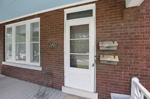 2407 Summit St, Columbus, OH 43202 - Photo 4