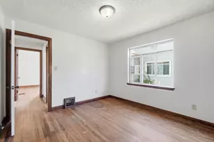 571 S Hague Ave, Columbus, OH 43204 - Photo 28