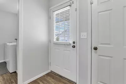 1945 Bashan Drive, Columbus, OH 43228 - Photo 4