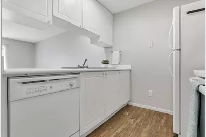 1945 Bashan Drive, Columbus, OH 43228 - Photo 16