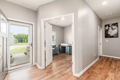 319 Mannaseh Drive W, Granville, OH 43023 - Photo 6