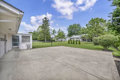 2052 Haviland Road, Columbus, OH 43220 - Photo 34