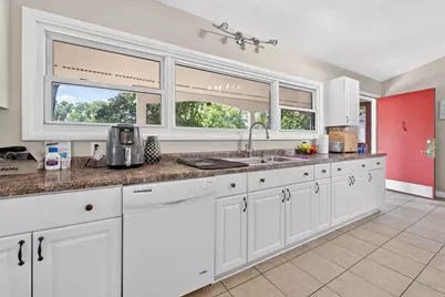 3900 Schirtzinger Road, Hilliard, OH 43026 - Photo 12