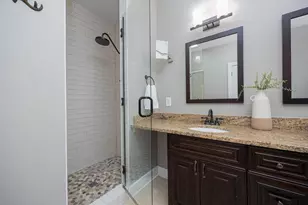 909 Gustavus Ln, Columbus, OH 43205 - Photo 30