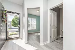 372 Hanton Way, Columbus, OH 43213 - Photo 8
