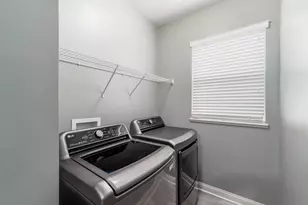 372 Hanton Way, Columbus, OH 43213 - Photo 22