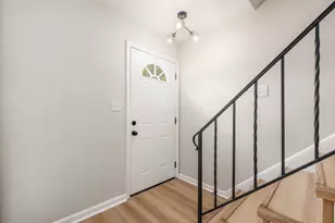 646 French Dr, Columbus, OH 43228 - Photo 10