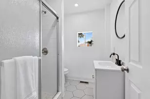 999 S 22nd St, Columbus, OH 43206 - Photo 32