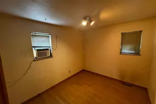 2599 Homecroft Dr, Columbus, OH 43211 - Photo 4