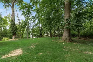 1224 Marwood Dr, Zanesville, OH 43701 - Photo 44