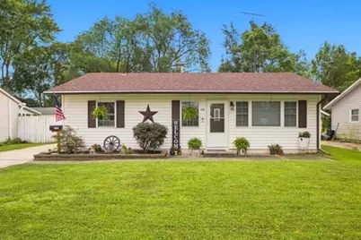 796 Central Drive, Marion, OH 43302 - Photo 1