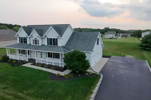 3223 Windy Ridge Dr, Springfield, OH 45502 - Photo 4