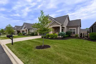 10516 Elderberry Dr, Plain City, OH 43064 - Photo 4