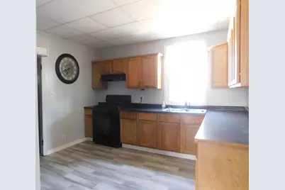 397 Warner Avenue, Logan, OH 43138 - Photo 6