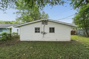 5038 Betsy Dr, Columbus, OH 43227 - Photo 2
