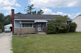 881 S Brinker Ave, Columbus, OH 43204 - Photo 1