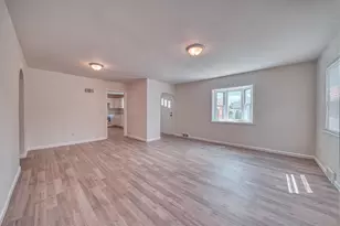 1139 Miller Ave, Columbus, OH 43206 - Photo 4