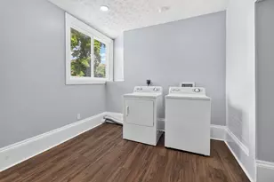 67 N 21st St, Columbus, OH 43203 - Photo 20