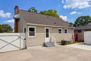 651 Raleigh Dr, Columbus, OH 43228 - Photo 22