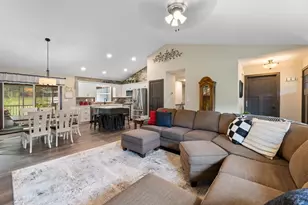2776 Apple Valley Dr, Howard, OH 43028 - Photo 12