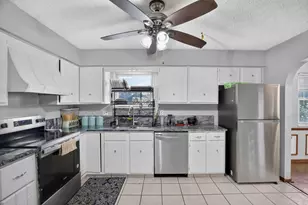 5071 Treeridge St, Columbus, OH 43229 - Photo 12