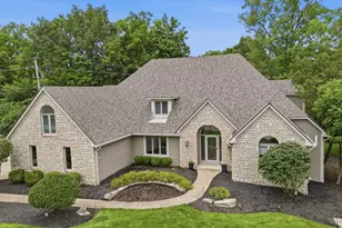 660 Broadsworth Ct, Powell, OH 43065 - Photo 1