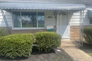 484 S Hampton Rd, Columbus, OH 43213 - Photo 2