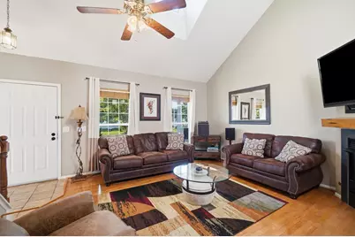 2349 Hotchkiss Street, Grove City, OH 43123 - Photo 10
