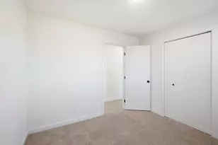 3389 Dillward Dr, Columbus, OH 43219 - Photo 36