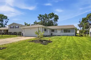 3389 Dillward Dr, Columbus, OH 43219 - Photo 4