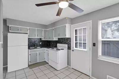 1746 Pine Tree Street S #H, Columbus, OH 43229 - Photo 14