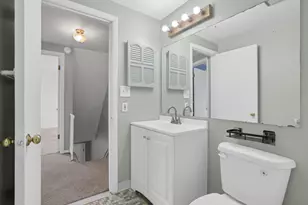 1746 Pine Tree St S, Columbus, OH 43229 - Photo 32