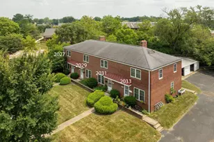 2027 Ridgeview Rd, Upper Arlington, OH 43221 - Photo 1