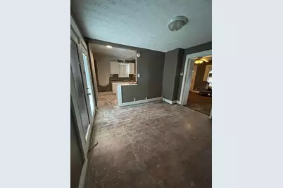 2397 Sullivant Avenue, Columbus, OH 43204 - Photo 6