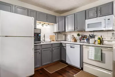129 Lincolnshire Road, Columbus, OH 43230 - Photo 8