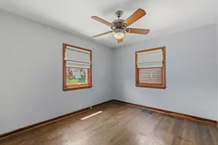 395 N Main St, Johnstown, OH 43031 - Photo 12