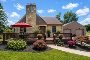 395 N Main St, Johnstown, OH 43031 - Photo 1