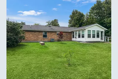 4049 Walnut Grove Circle, Urbana, OH 43078 - Photo 8