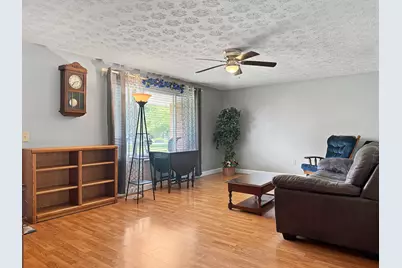 4049 Walnut Grove Circle, Urbana, OH 43078 - Photo 20