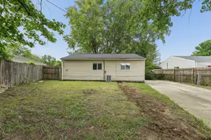 3115 Houston Dr, Columbus, OH 43207 - Photo 18