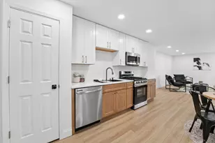 3115 Houston Dr, Columbus, OH 43207 - Photo 6