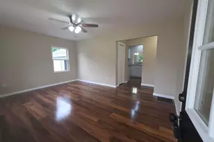 276 Bank St, Mount Gilead, OH 43338 - Photo 8