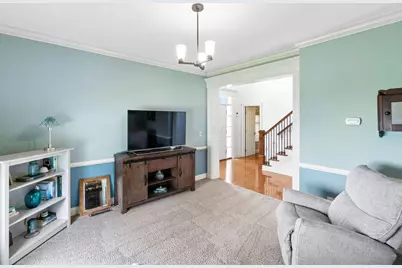 8069 Saybrook Drive, Westerville, OH 43082 - Photo 12