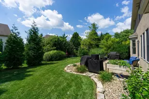 8069 Saybrook Dr, Westerville, OH 43082 - Photo 38