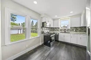 1676 E Lakeview Ave, Columbus, OH 43224 - Photo 16