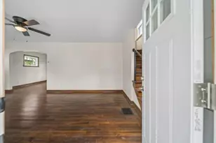 1676 E Lakeview Ave, Columbus, OH 43224 - Photo 8