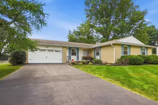 339 Pickering Dr, Pickerington, OH 43147 - Photo 2